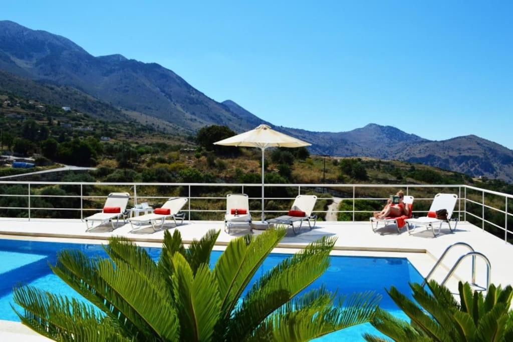 Villa Vuna - Private Pool -Sea View Ханя Екстериор снимка