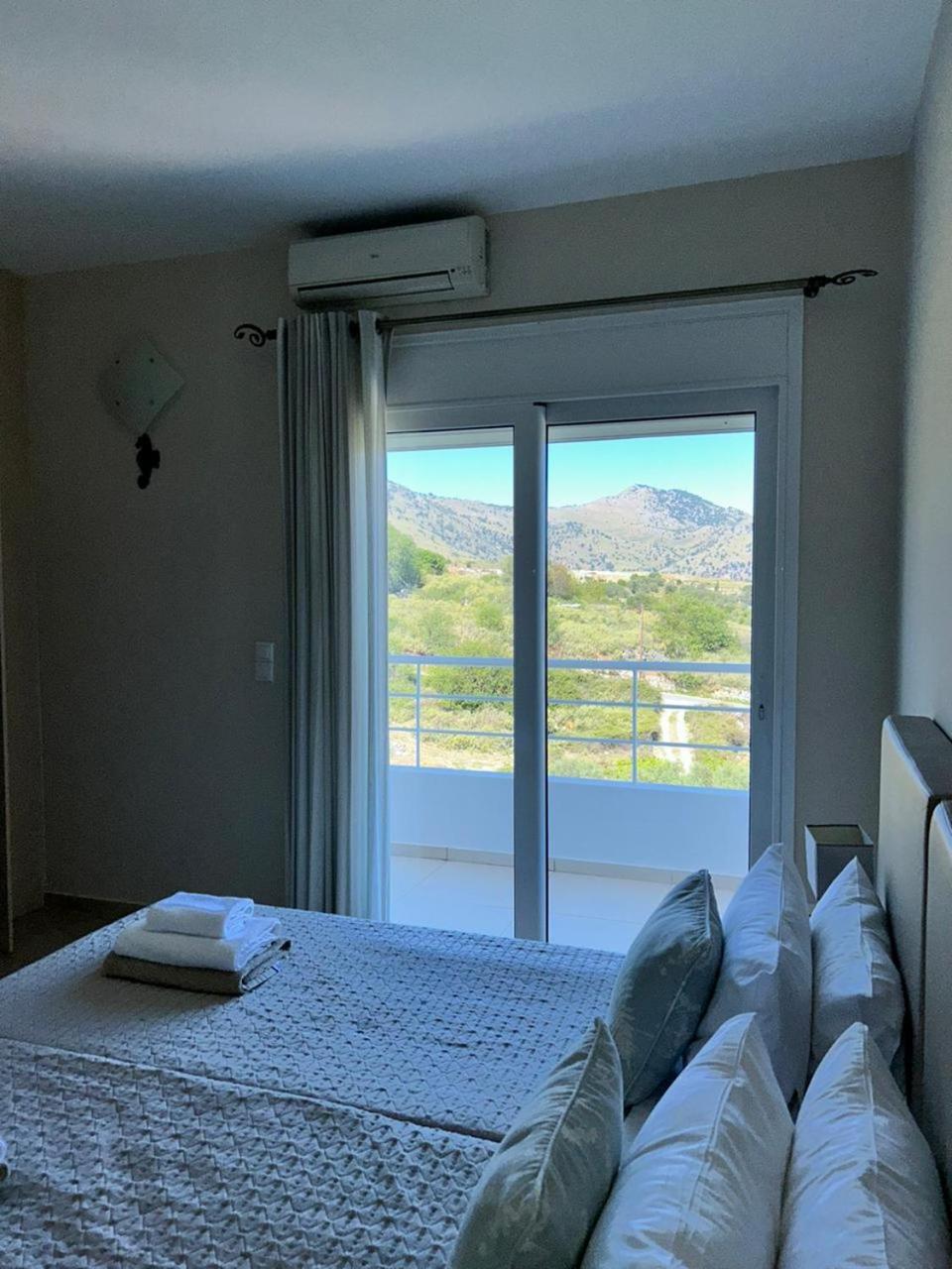 Villa Vuna - Private Pool -Sea View Ханя Екстериор снимка