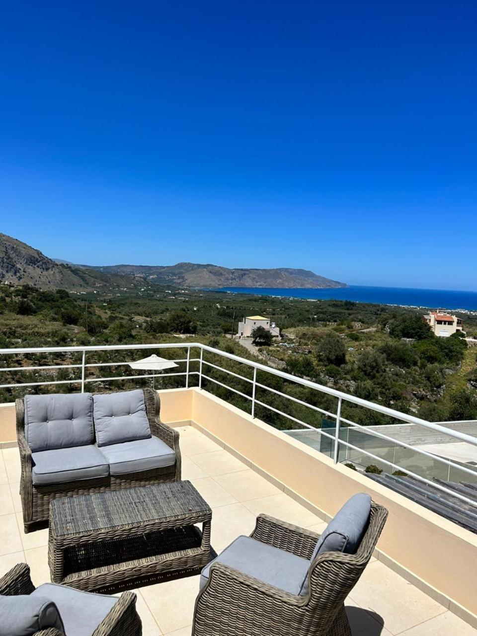 Villa Vuna - Private Pool -Sea View Ханя Екстериор снимка